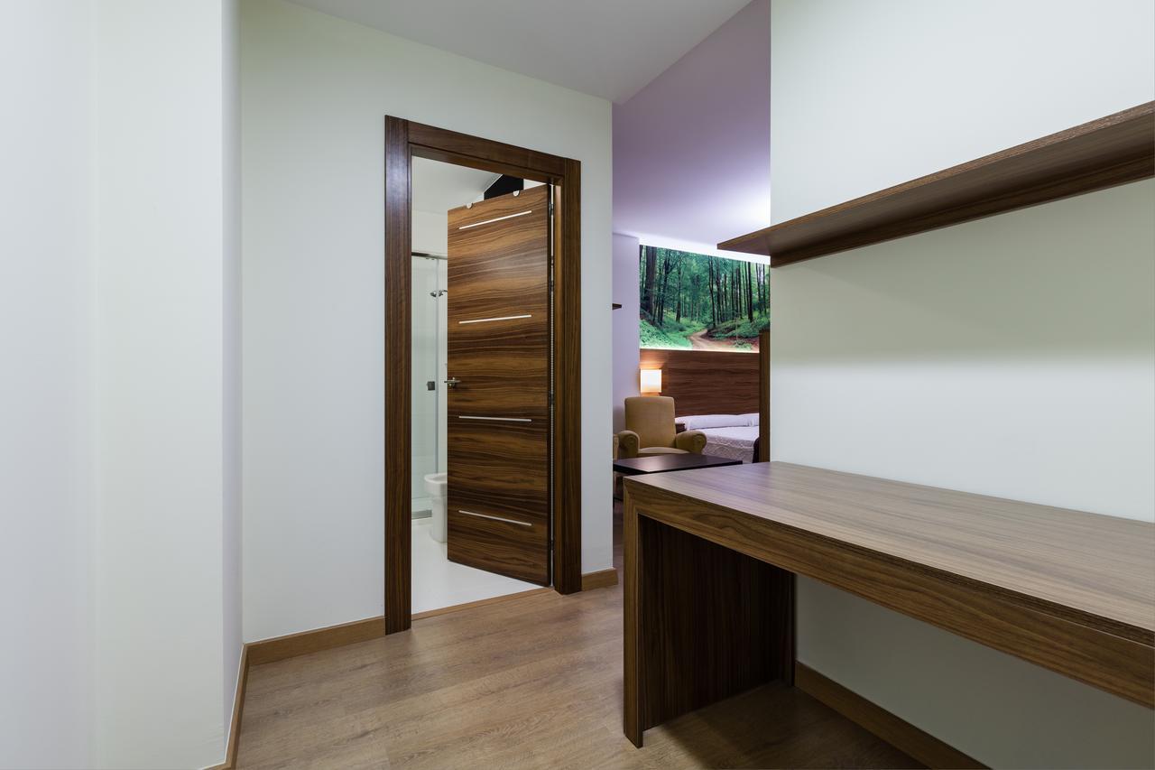 Hostal Arriola Granada Exteriér fotografie