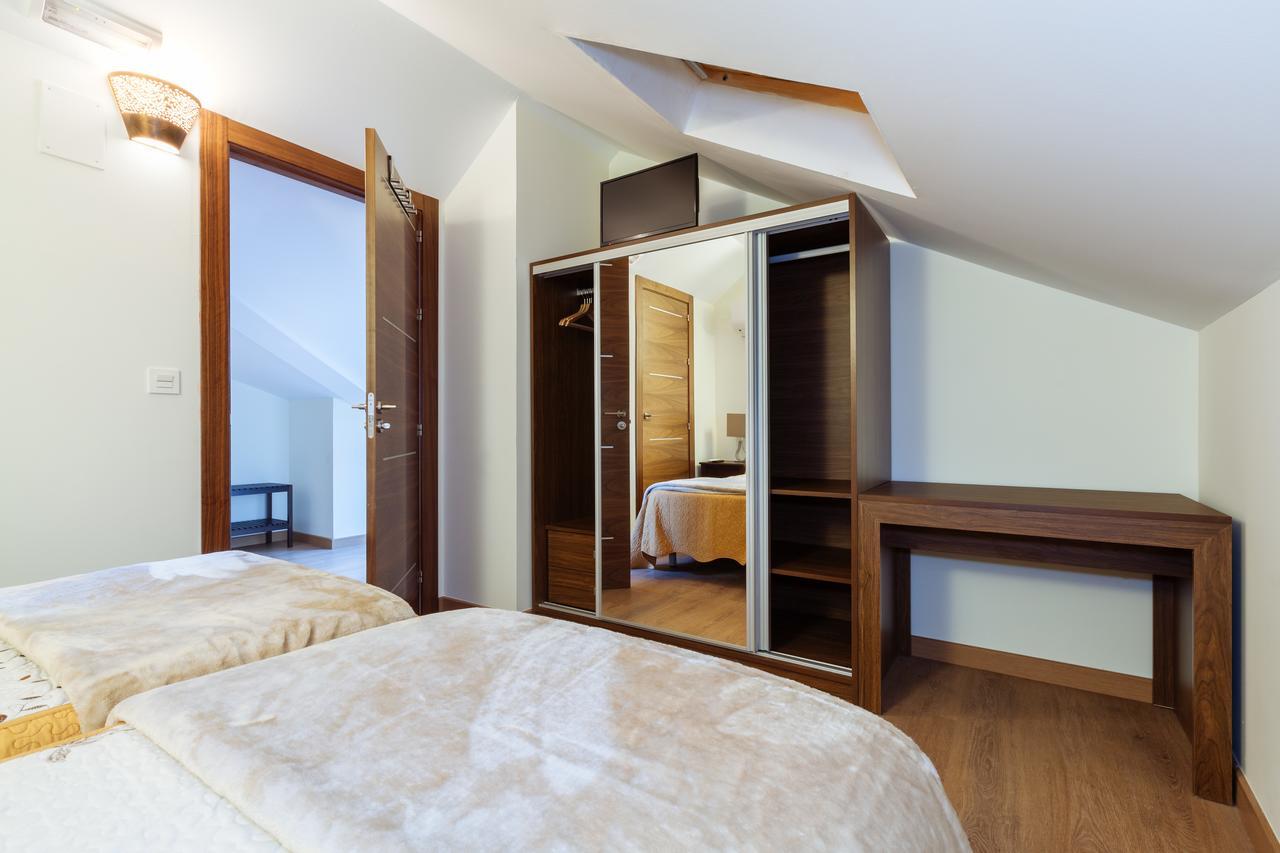 Hostal Arriola Granada Exteriér fotografie