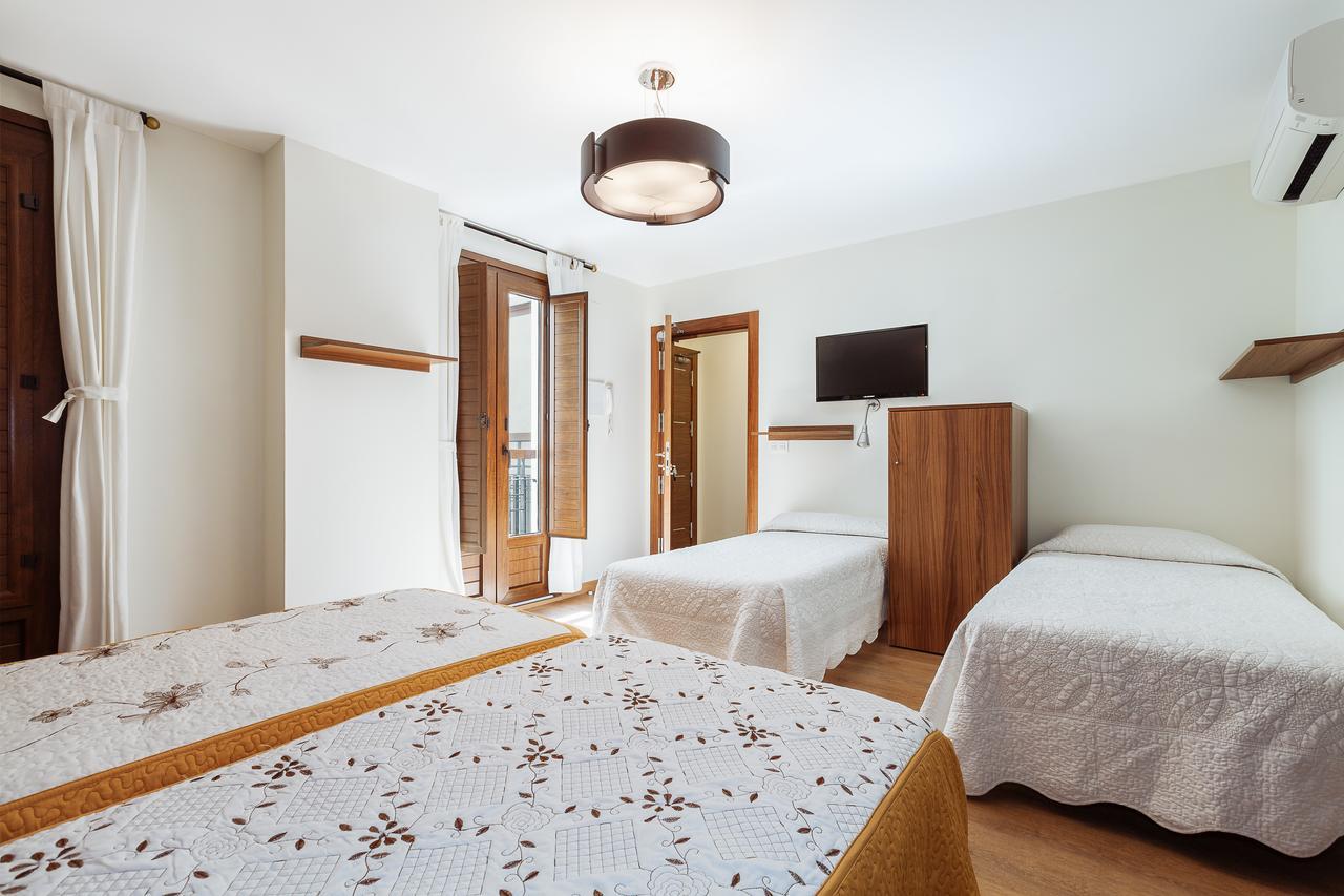 Hostal Arriola Granada Exteriér fotografie